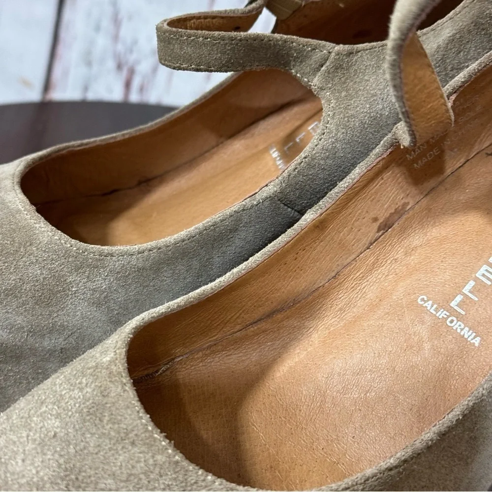 JEFFREY CAMPBELL NIGHT WALK heelless Stylish Tan Platform Wedge MaryJane Shoes 7